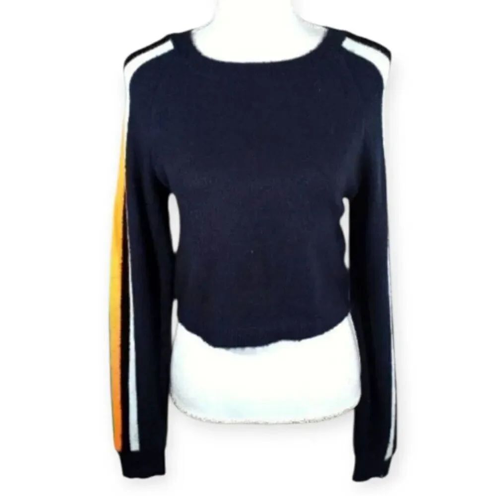FASHION NOVA NAVY W/RAINBOW SLEEVES CROP SWEATER SZ.M EUC.